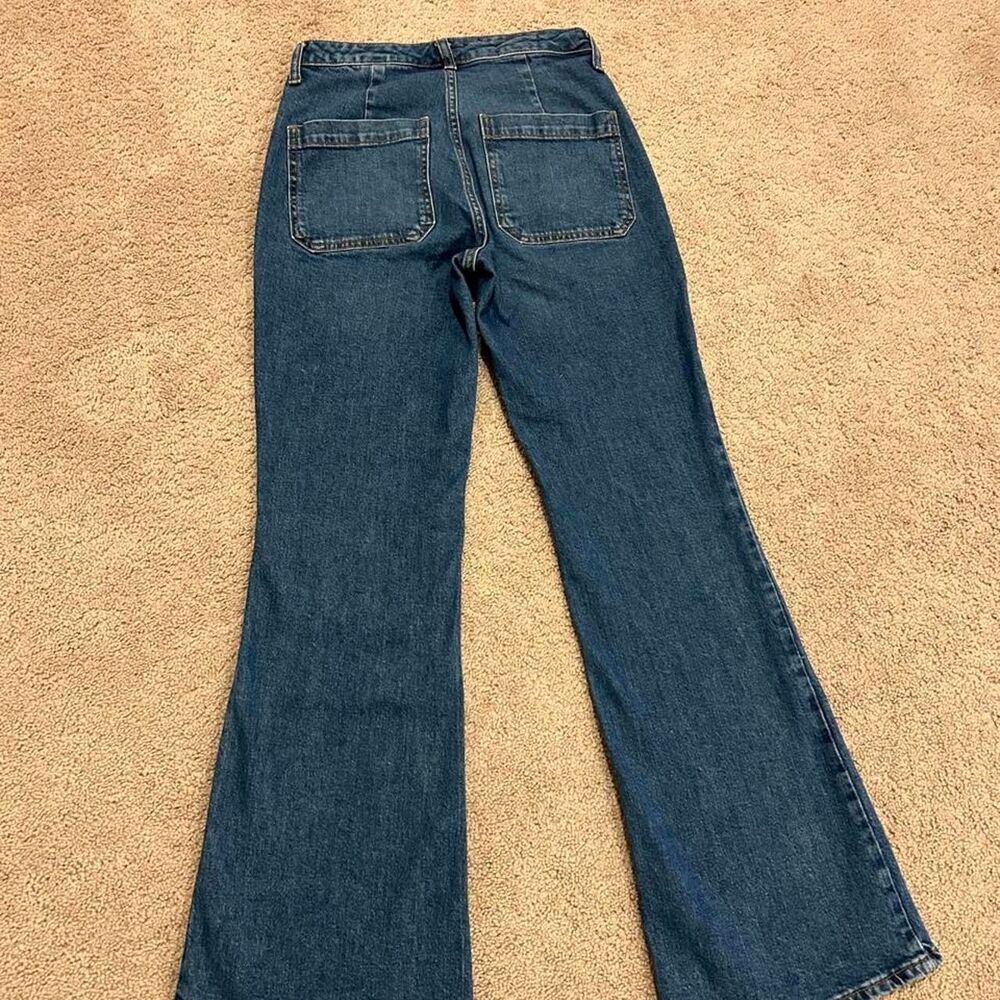 Universal-thread Women's Blue and Navy Jeans